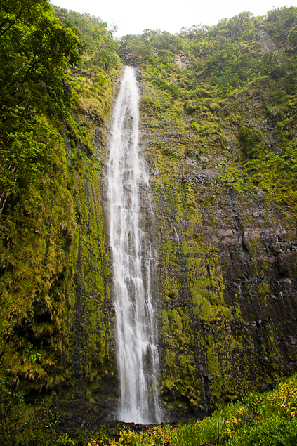 maui-waterfall