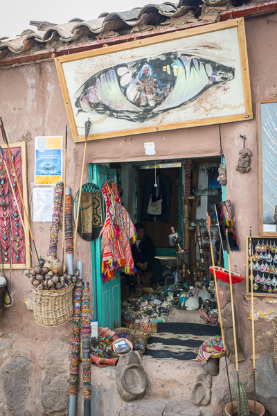 storefront, pisac